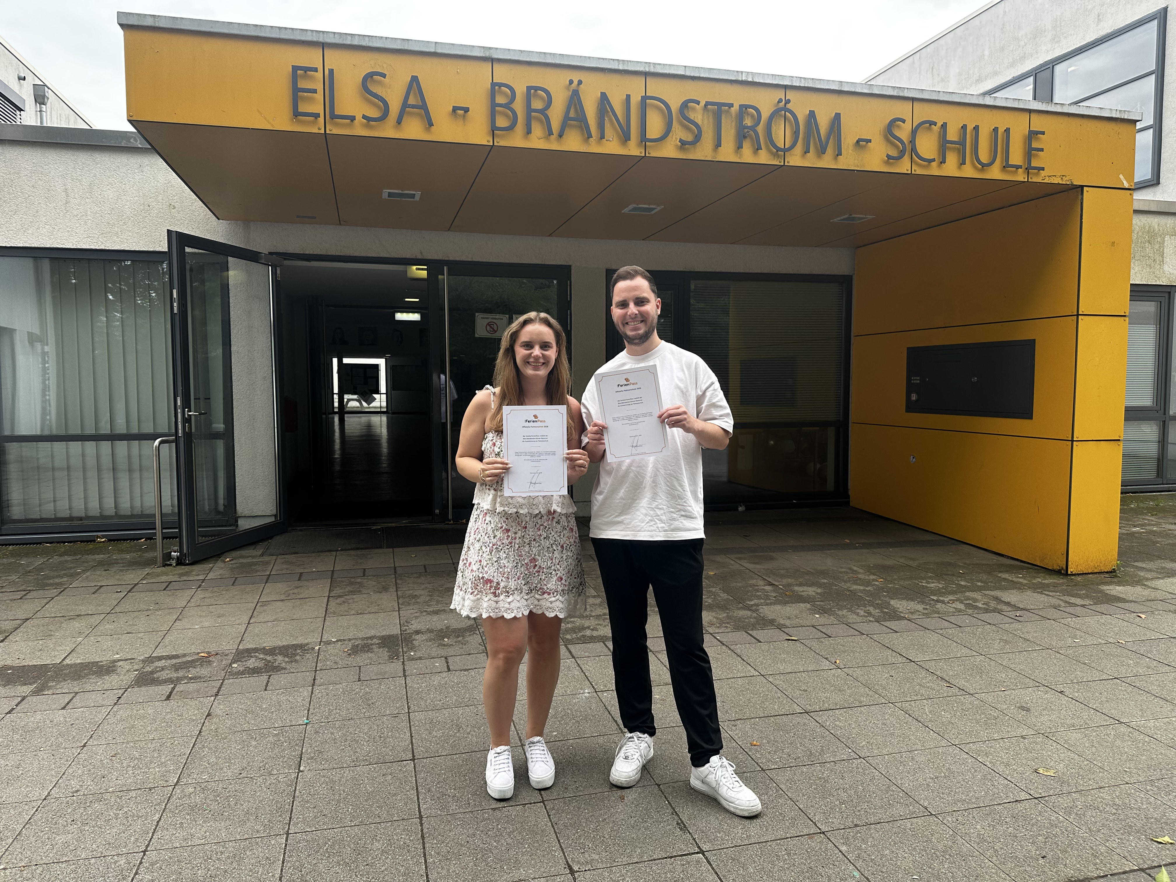 Schulübergabe Juni 2026